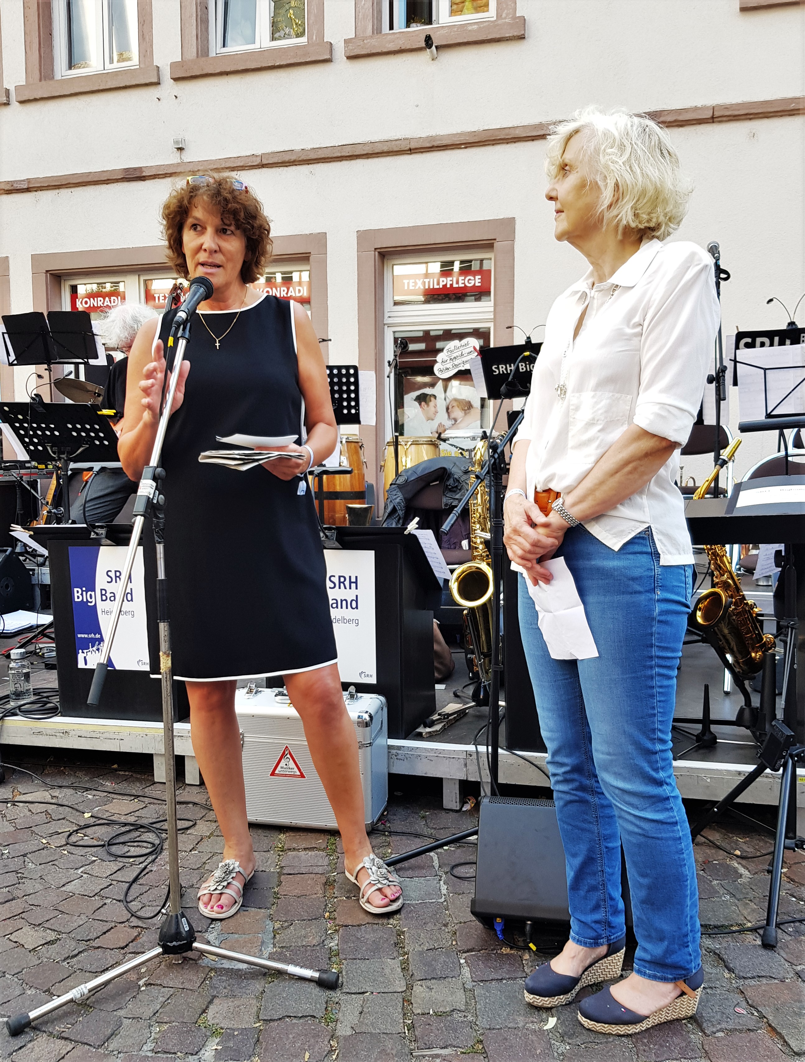 Eröffnung durch Gabriele Mohr-Nassauer, KKS-Vorsitzende, und Dr. Barbara Schenk-Zitsch, Bürgermeister-Stellvertr.
