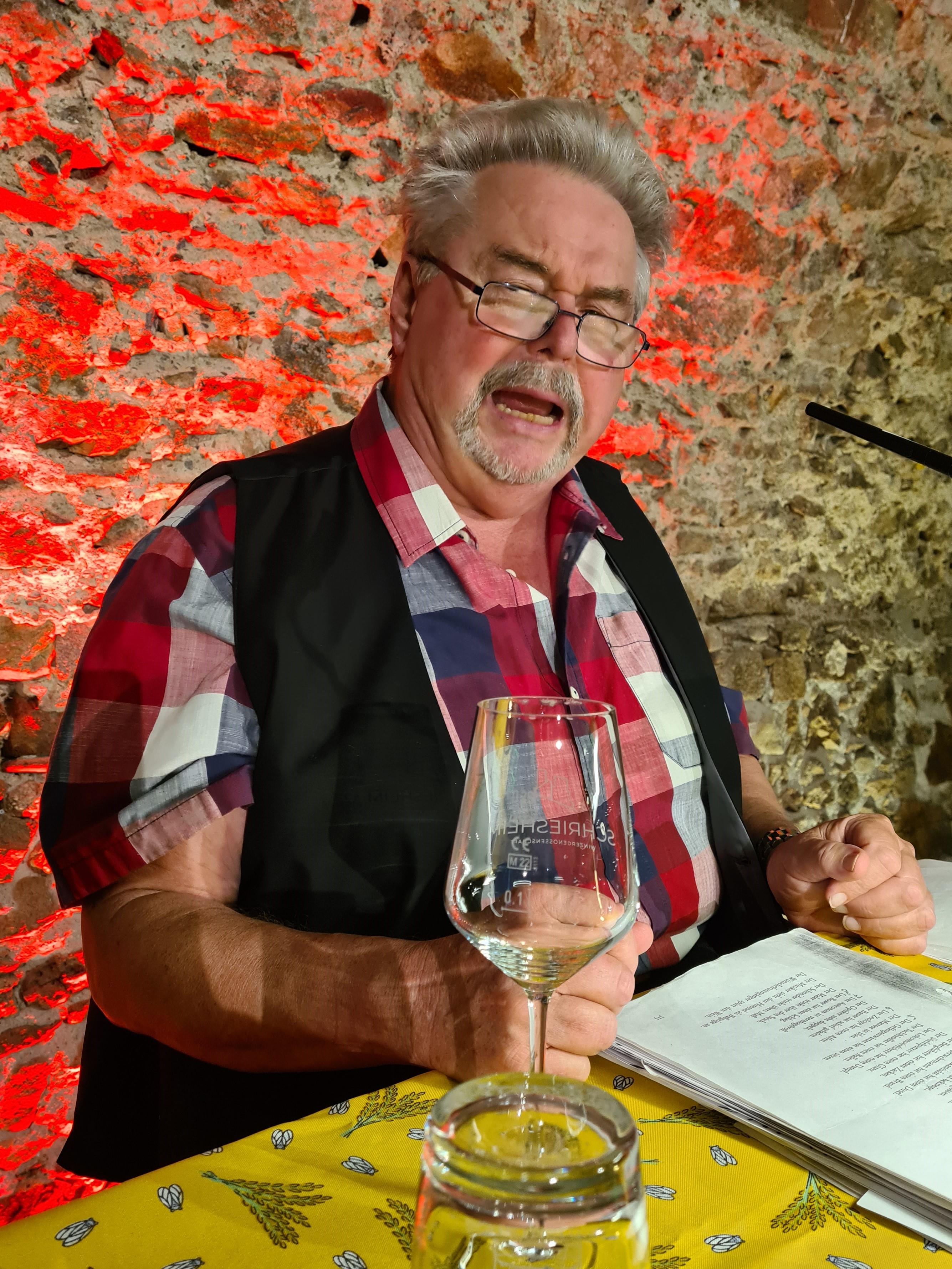 Heiter-literarische Weinprobe 2022: Peter Nassauer